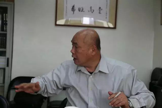 全伸通